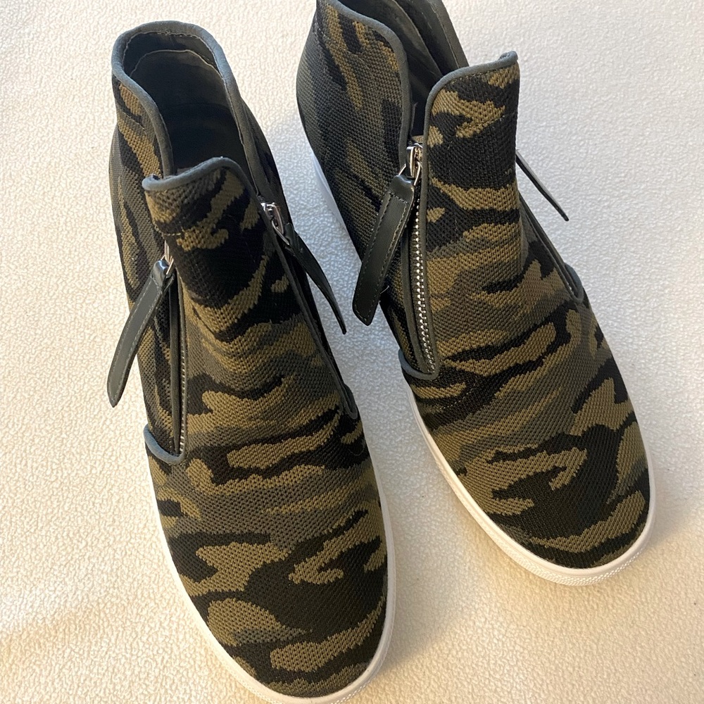 Steve Madden, Camden Green Camo